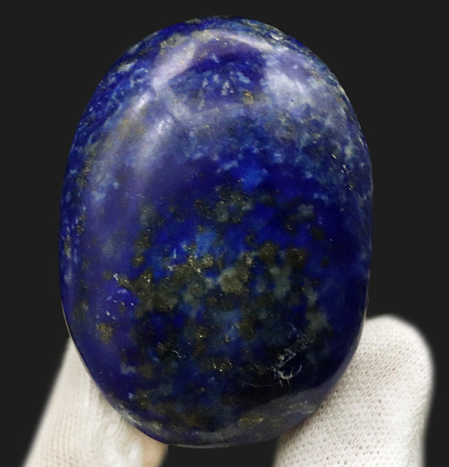 人気!高品位で知られるアフガニスタン産の天然ラピスラズリ(Lapis lazuli)のカボション(その2)