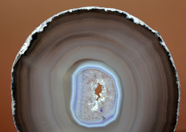 人気!半透明の層模様が幻想的で美しい、ブラジル産のメノウ(Agate)(その2)