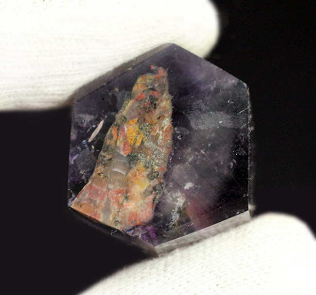 渋いパープルが妖艶な雰囲気を醸し出す、人気の鉱物、マルチバンドフローライト(Fluorite)(その5)