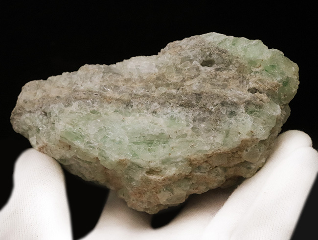 鉱物の原石コレクターにはたまらない一品！中国湖南省産の蛍石、フローライト（Fluorite）（その2）