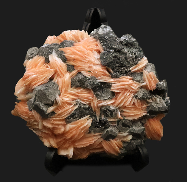 ベストクオリティ！自然が作り出した芸術品！モロッコ・ミブラデン（Mibladen）産バライト（重晶石）の原石（その1）