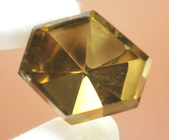 非常に透明度が高い、天然鉱物シトリン（黄水晶）（その5）