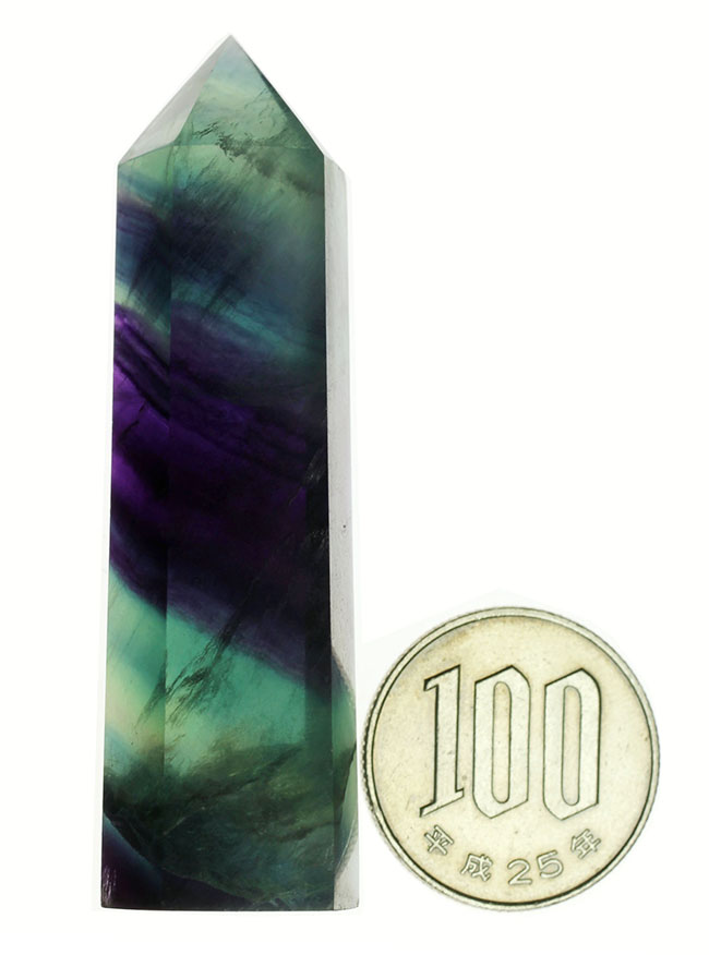 緑と青、紫の多層色が鮮やかな、レインボーフローライト（fluorite