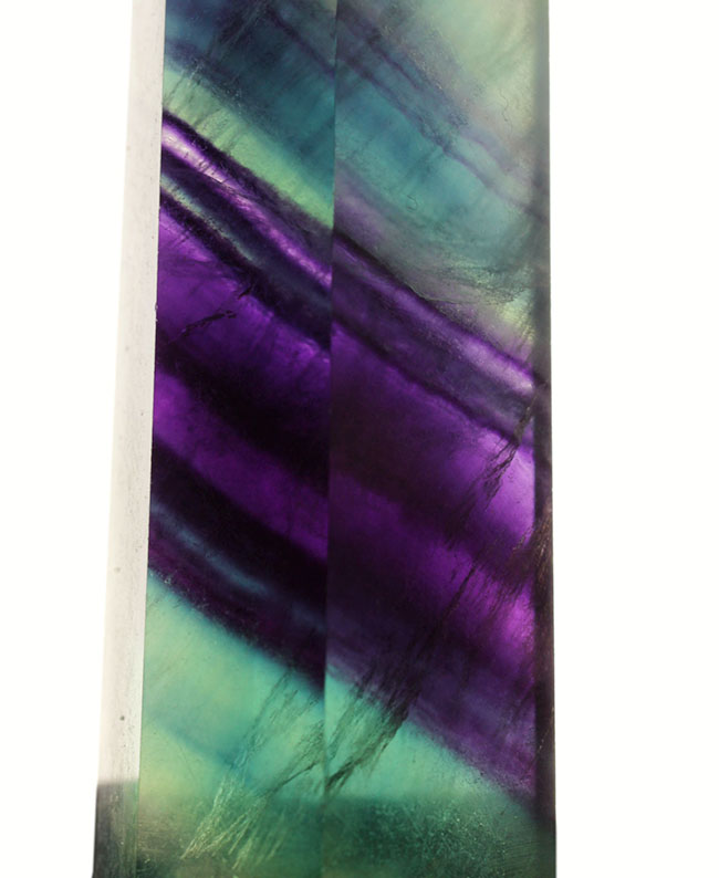 緑と青、紫の多層色が鮮やかな、レインボーフローライト(fluorite)(その3)