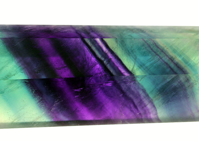緑と青、紫の多層色が鮮やかな、レインボーフローライト(fluorite)(その7)
