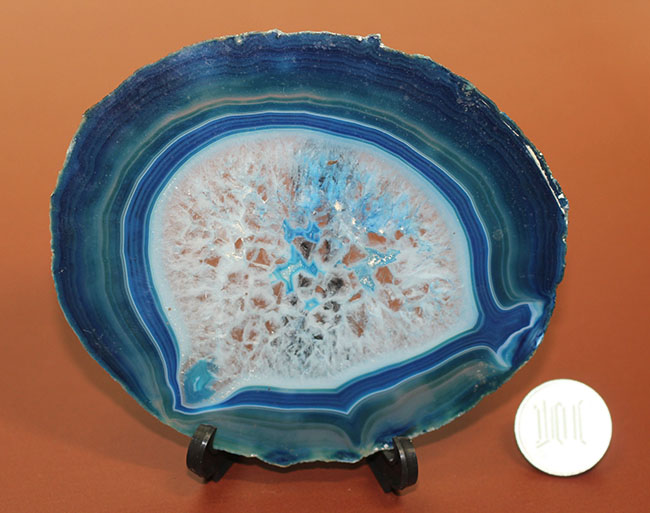 自然が作り出した芸術品！ブラジル産のブルーメノウ（agate） 鉱物 販売