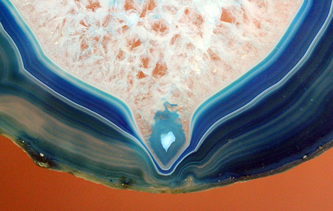 自然が作り出した芸術品！ブラジル産のブルーメノウ（agate） 鉱物 販売