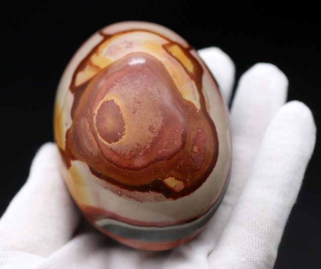 ラージサイズ、目玉のような模様で人気のポリクロームジャスパー(Polychrome jasper)。赤と緑の配色が面白い(その7)
