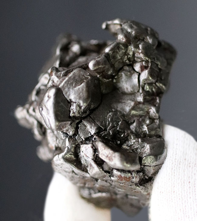 最も有名な鉄隕石の一つ、アルゼンチン産のカンポ・デル・シエロ（その1）