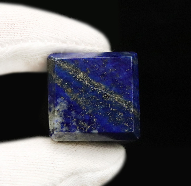 上質アフガン産!夜空を思わせる美しい模様が特徴のラピスラズリ(Lapis lazuli)のタワー型標本(その6)
