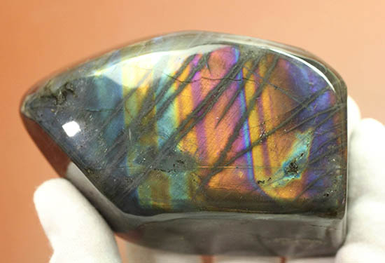 素晴らしい発色と大きさ！過去最高水準の鉱物ラブラドライト(Labradorite)（その16）