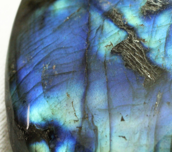 ラブラドライト(Labradorite)ならではの深い青をお楽しみ下さい。（その12）