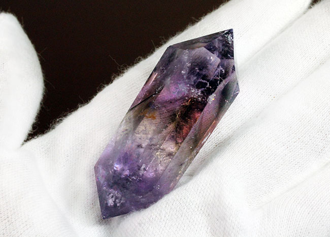 宝石として認知されているアメシストとシトリンが混在した天然のアメトリン（Ametrine）。天然ならではの複雑な味わい。（その6）