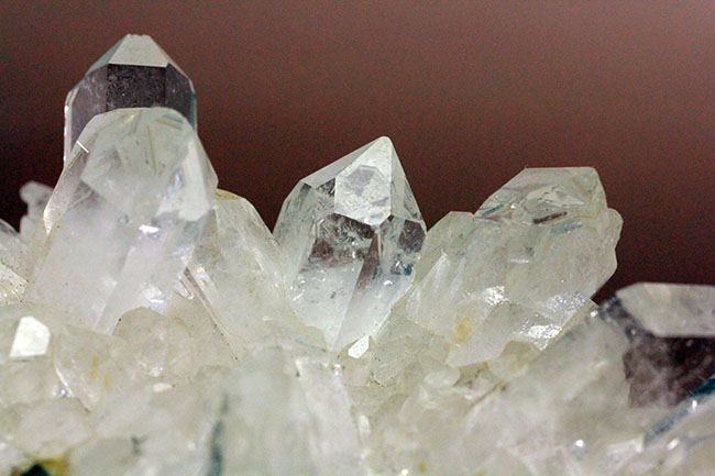 100%ナチュラル!石英の結晶体、水晶(その1)