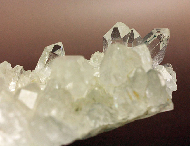 100%ナチュラル!石英の結晶体、水晶(その9)