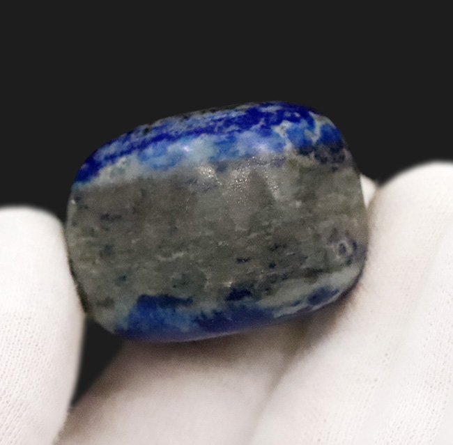 夜空に浮かぶ星々! 紀元前にまでさかのぼる、非常に古い歴史を持つ半貴石、ラピスラズリ(Lapis lazuli)のカボション(その5)