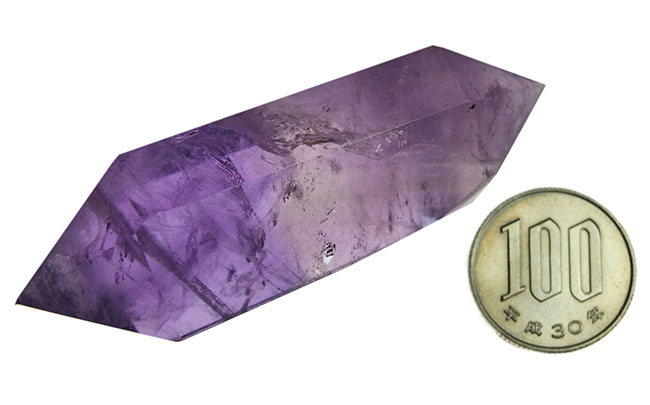 どこから見てもパープルに染まったアメシスト(Amethyst )。その名もラベンダーアメシスト。(その7)