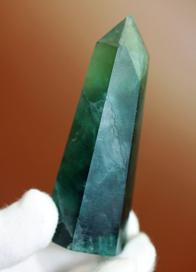 自然の鉱物でありながら”蛍光性”を持つフローライト（fluorite）。フローレッセンスを楽しもう！（その11）