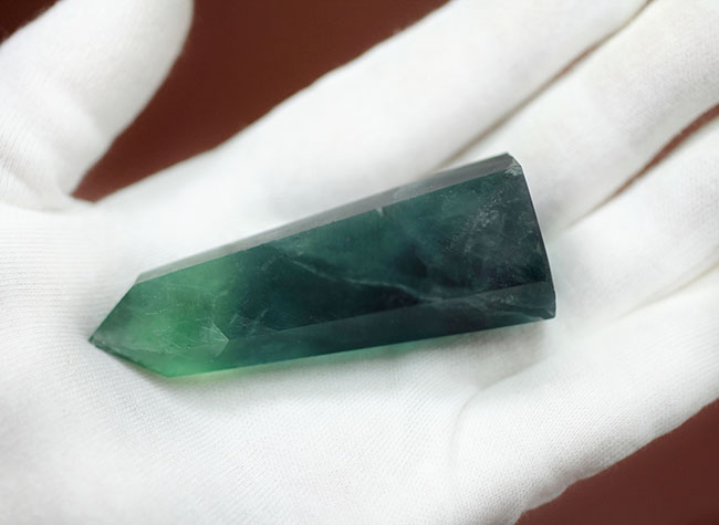 自然の鉱物でありながら”蛍光性”を持つフローライト（fluorite）。フローレッセンスを楽しもう！（その7）