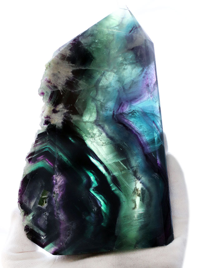 レア!15センチに達するビッグな標本、多彩な色を持つ、貴重なフローライト(Fluorite)。その名もレインボーフローライト(その3)