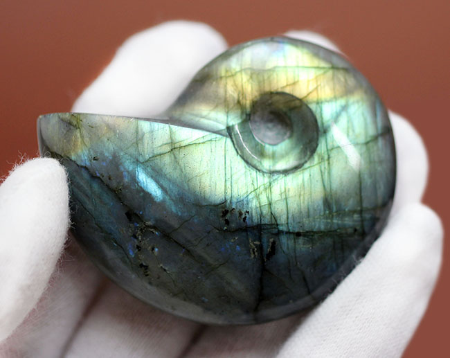 微妙・・・・・。遊び心が試される!?アンモナイト風のラブラドライト(Labradorite)(その11)
