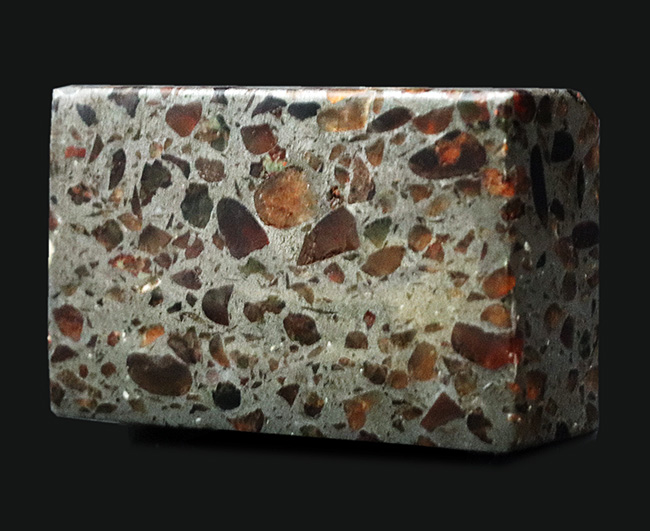 世界で最も美しい隕石！人気のキューブ型のケニア産パラサイト隕石（その1）