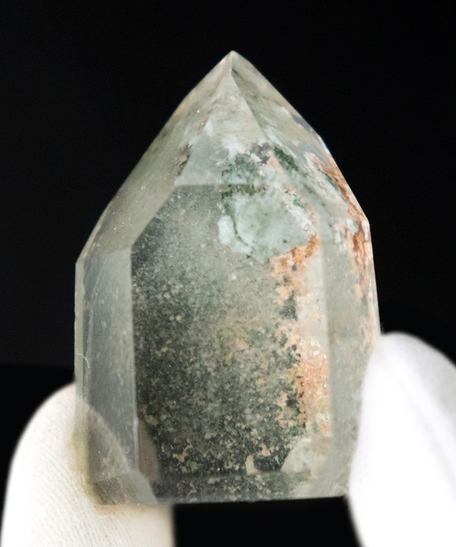 緑や茶の内包物を含んだ変わり種の石英の結晶、ガーデンクォーツ（Garden Quartz）（その2）