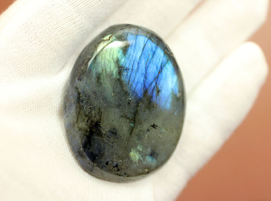 ブルー×ライムグリーンの配色が爽やかな、鉱物ラブラドライト(Labradorite)（その6）