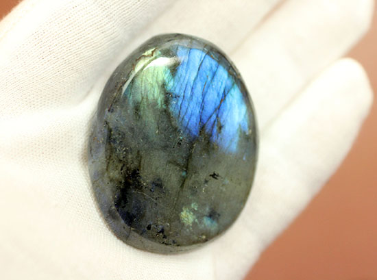 ブルー×ライムグリーンの配色が爽やかな、鉱物ラブラドライト(Labradorite)(その6)