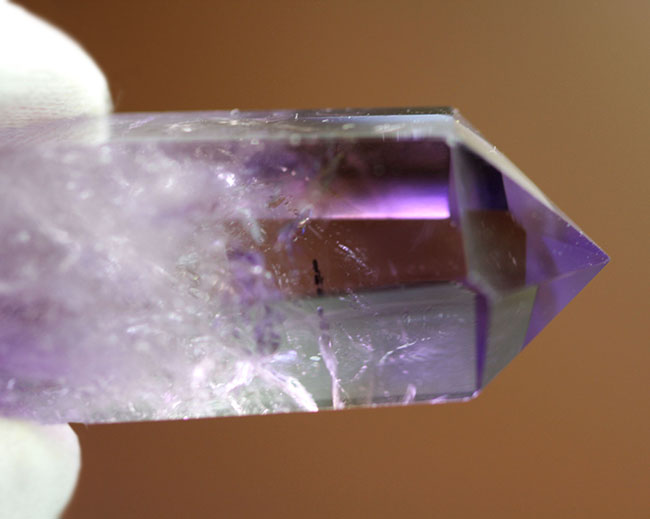 アメシストにシトリンが内包された鉱物、アメトリン(Ametrine)。希少な天然標本です。(その5)