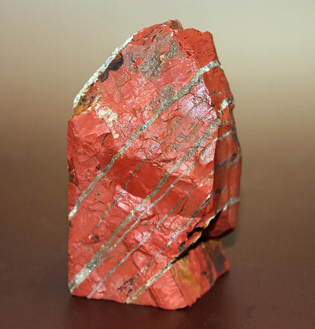 血液のごとく真っ赤に染まった南アフリカ産鉱物ジャスパー石（その6）