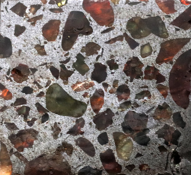 人気！ずっしり重いサイコロ型！世界で最も美しい隕石の二つ名を持つ