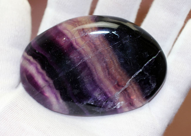 これが希少な「紫蛍石」だ！高い透明度、美しい光りのレイヤーを備えたレインボーフローライト（fluorite）（その5）
