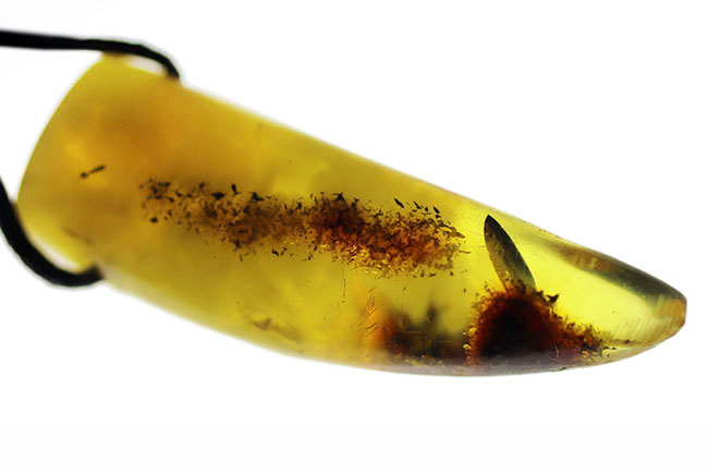 ミルキー琥珀　ミルキーアンバー 一部ミルキーアンバー化、バルト海産琥珀（Amber）を使った