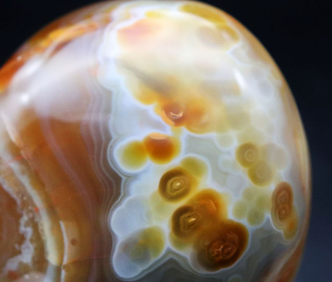 １０センチ級、大きい！豊富な色、さまざまな層模様を楽しめる、ゴージャスなメノウ（Agate）（その3）