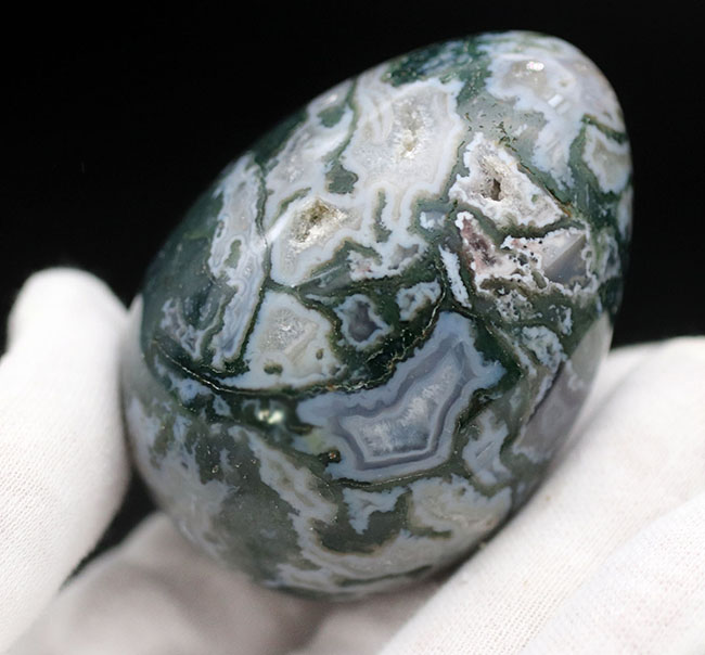 レア！通常結晶と潜晶質が同居する、いわゆるドルジー、見事なグリーンを呈する、その名も、モスアゲート（Agate）（その6）