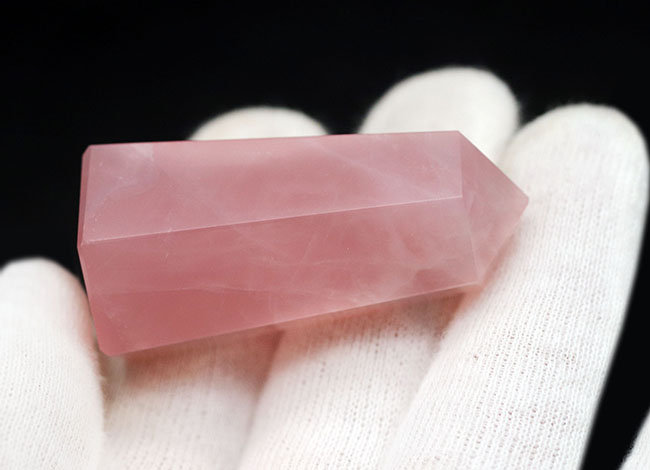 貴方のデスクに桜色を!ピンクを呈するローズクォーツ(Rose quarz)(その4)