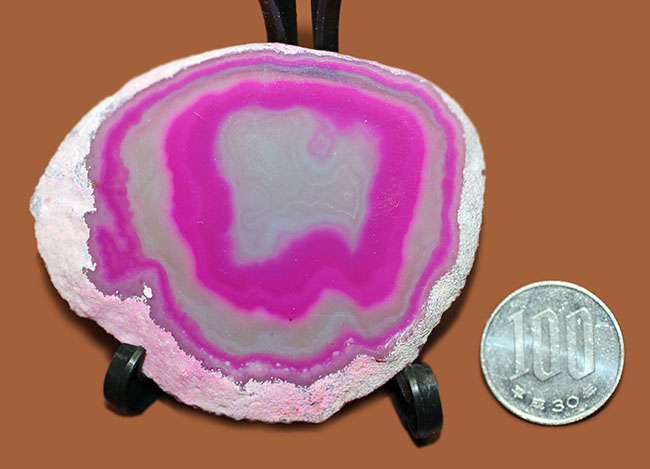 珍しいブラジル産ピンクメノウ（Agate）の原石カット品（その8）