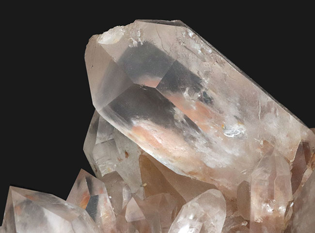 ネイチャーをまるまる内包したような、見事な産状、サービスプライス!水晶(石英の結晶)の群集標本(その4)
