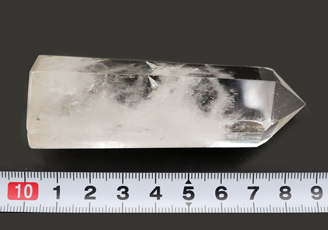 煙が立ち込めたかのような不思議な味わいが魅力的なファントムクォーツ（Phantom Quartz）（その8）