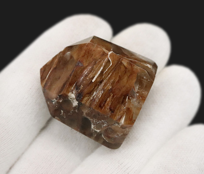人気!庭を内包したような不思議な水晶、ガーデンクォーツ(Garden Quartz)(その5)