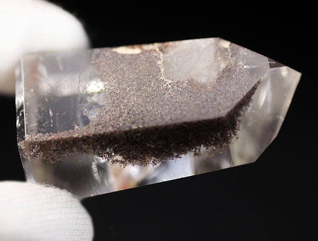 内部に植生に見える鉱物を含んだ石英結晶、ガーデンクォーツ(Garden Quartz)(その3)