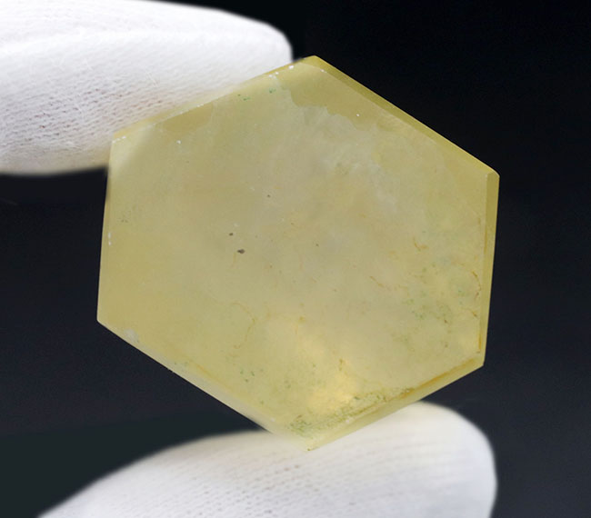 6センチ強の立派な大結晶!イエローフローライト(Fluorite・蛍石)(その6)