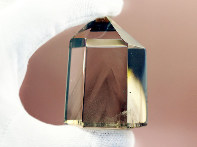 幻影を目にすることができる!マダガスカル産のファントムクオーツ天然結晶(その9)