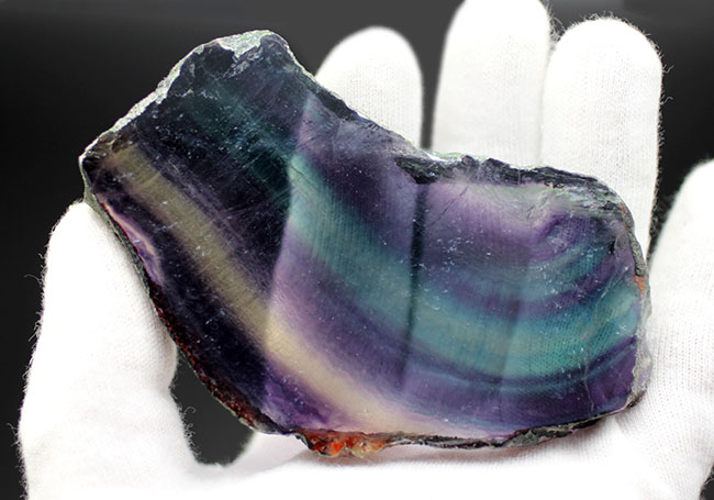 人気!色合いの異なる複数の層から成る鉱物、レインボーフローライト(fluorite)の上質標本(その5)