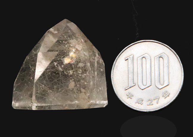 天使の髪の毛」と称される美しき石英、ルチルクォーツ（Rutilated
