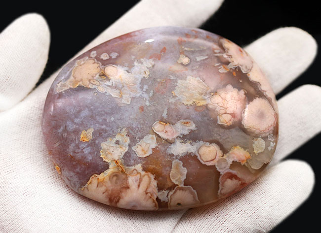 桜の花びらのような模様が可愛いらしいピンクメノウ(Agate)(その4)