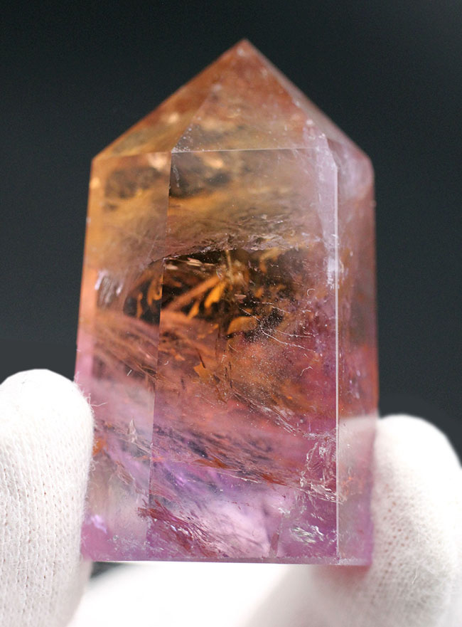 シトリンとアメシストが半々含まれた、アメトリン(Ametrine)の上質標本!希少なボリビア産の天然標本。(その5)