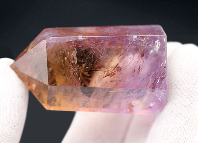 シトリンとアメシストが半々含まれた、アメトリン(Ametrine)の上質標本!希少なボリビア産の天然標本。(その6)