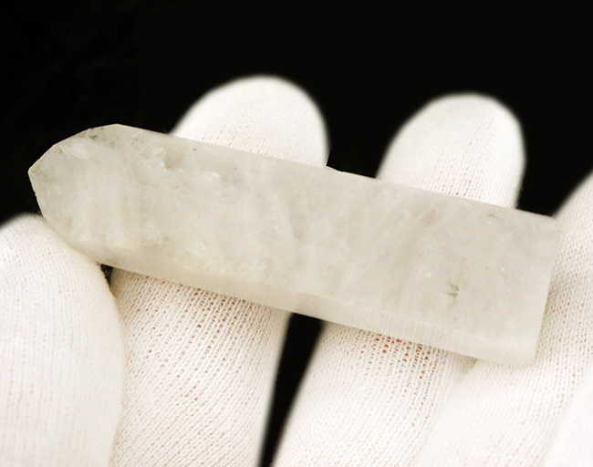 雲のような味わいが魅力的な、乳白色の水晶、その名もミルキークォーツ（Milky quartz）（その3）